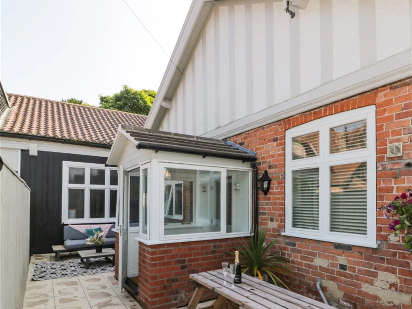 Potters Lodge Cottage for rent in Hornsea, East Yorkshire