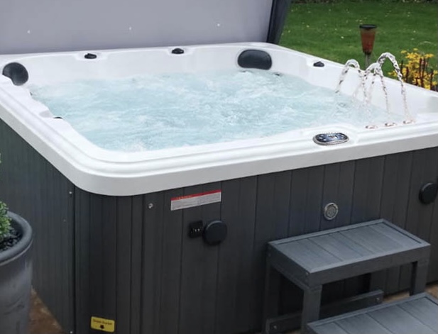 Click for hot tub properties